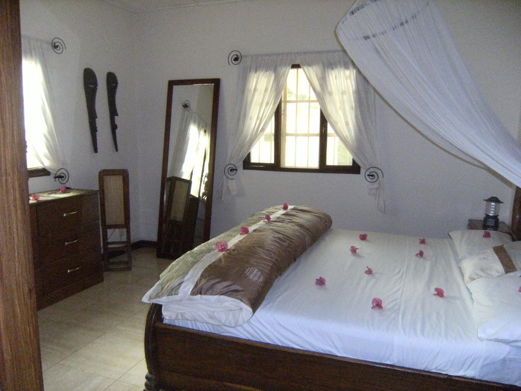 Mandinka Lodge Kololi Quarto foto